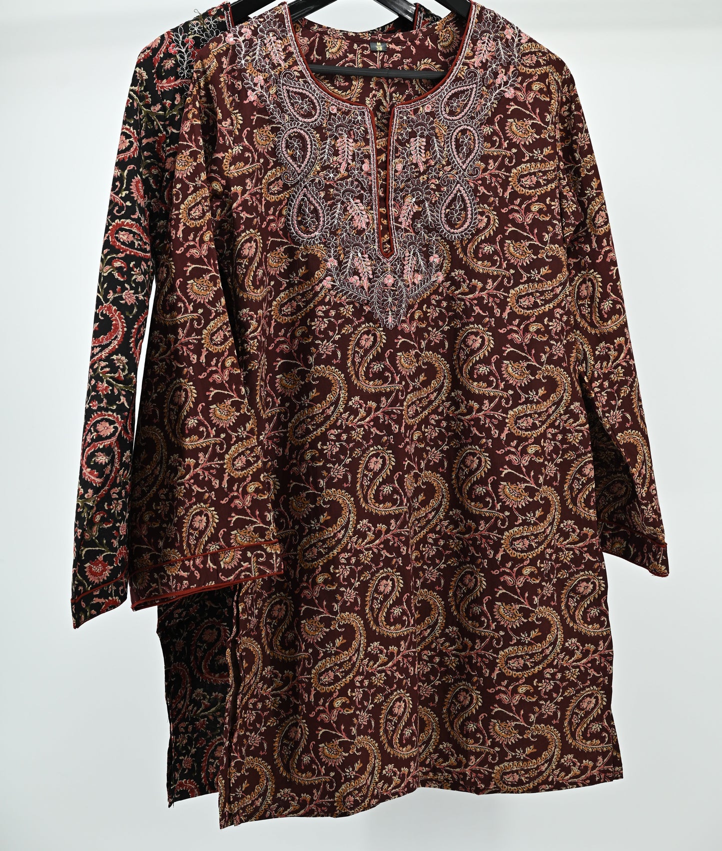 Women’s Elegant Paisley Embroidered Kurti –Red