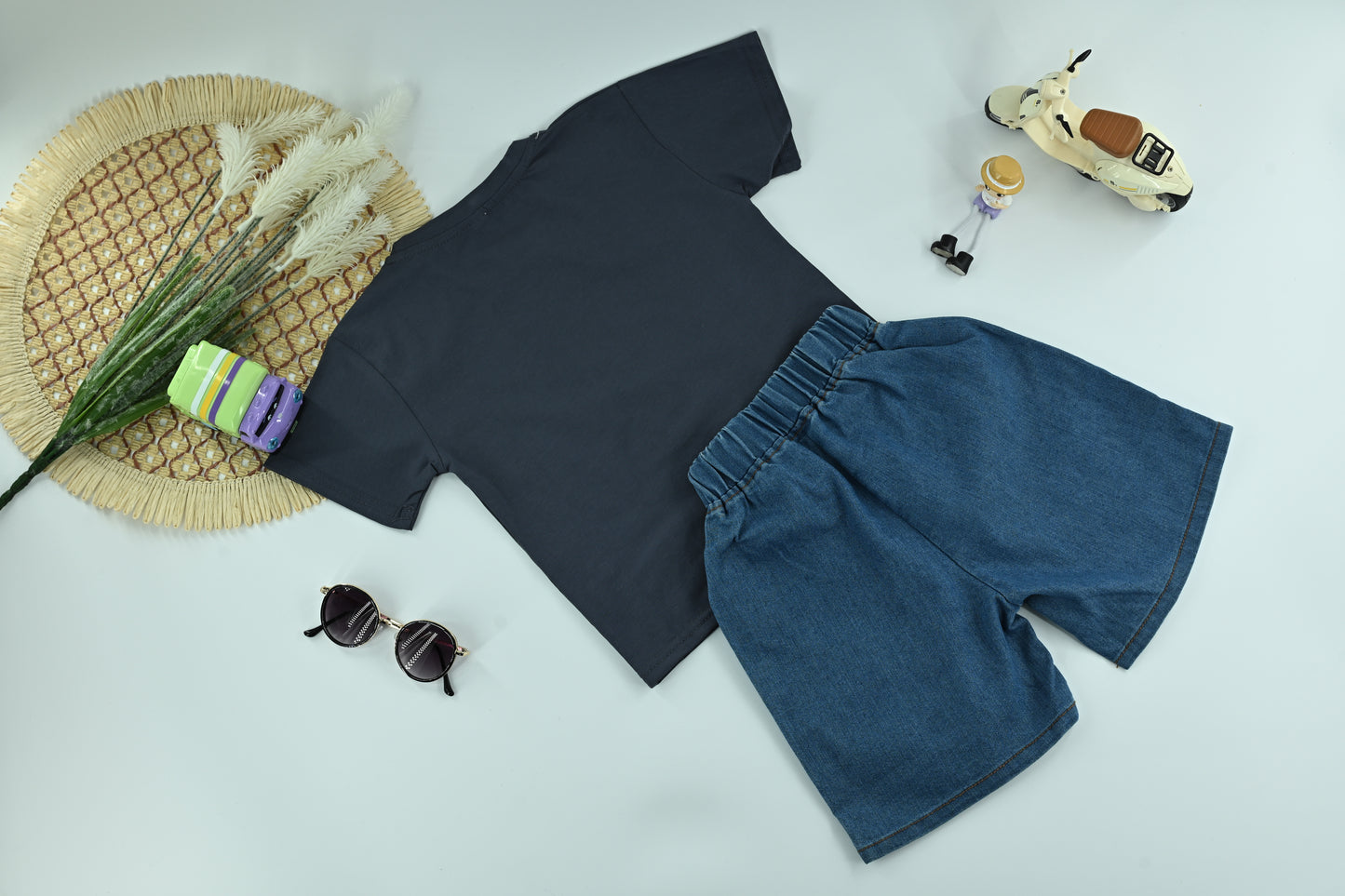 Boys Casual Graphic T-Shirt and Shorts 2-Piece Set-Model 2