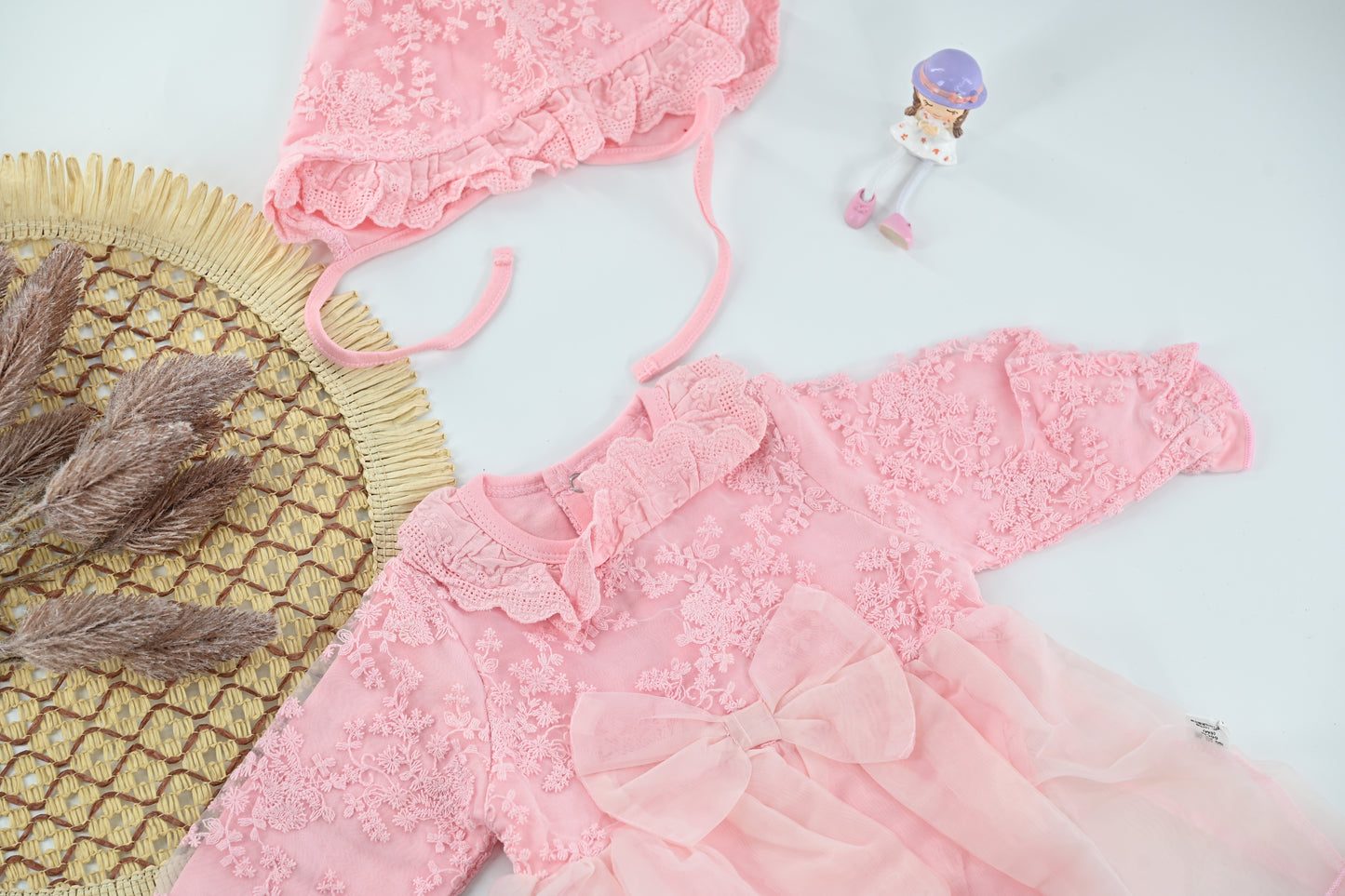 Baby Girl Pink Elegant Lace Dress with Cap