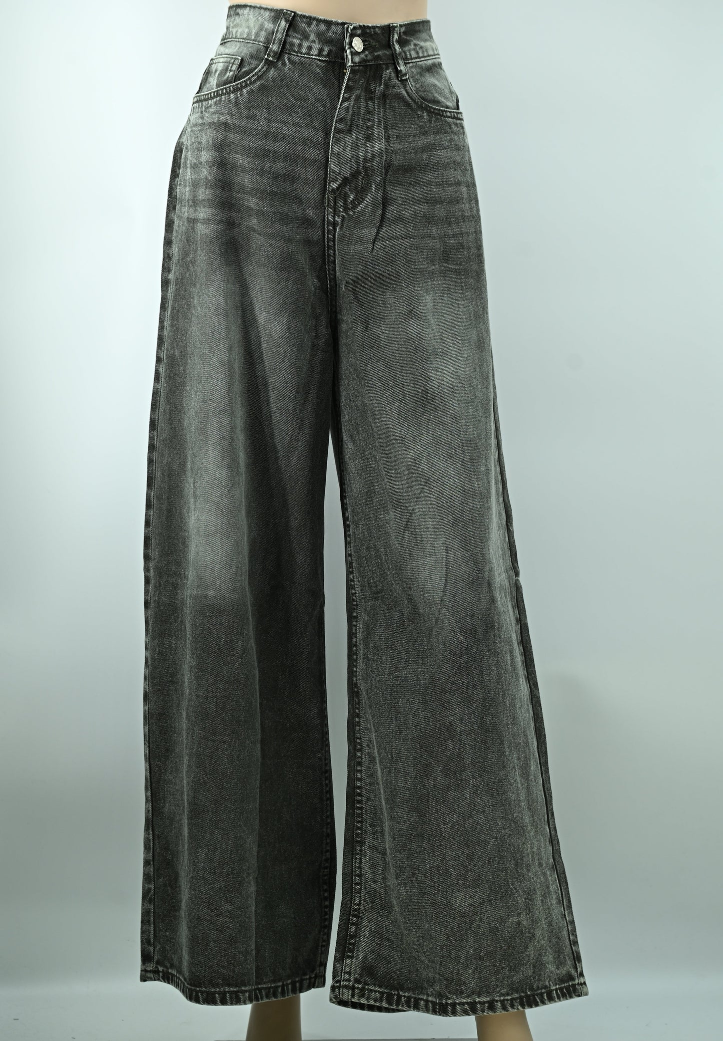 Women’s Charcoal Grey Wide-Leg Jeans