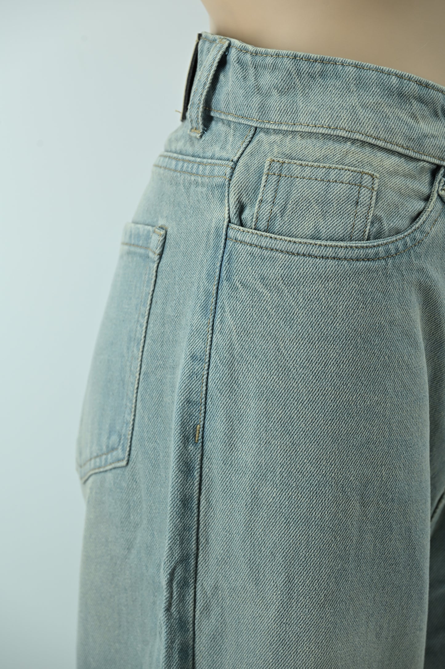 Women’s Light Sky Blue Straight Fit Jeans