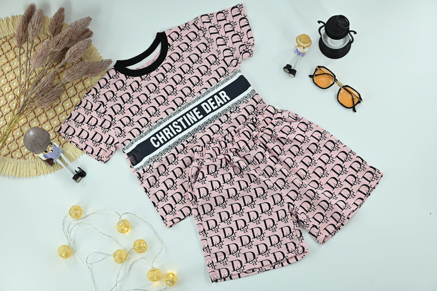 Boys Monogram Print T-Shirt &Shorts Set