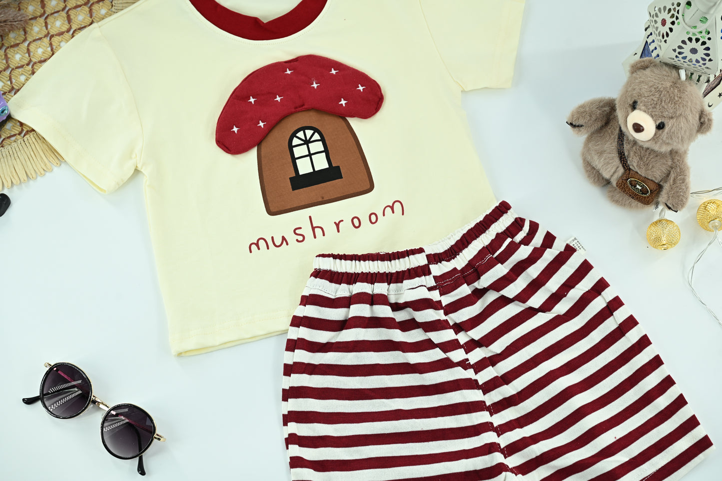 Boys Mushroom Graphic T-Shirt &Striped Shorts Set