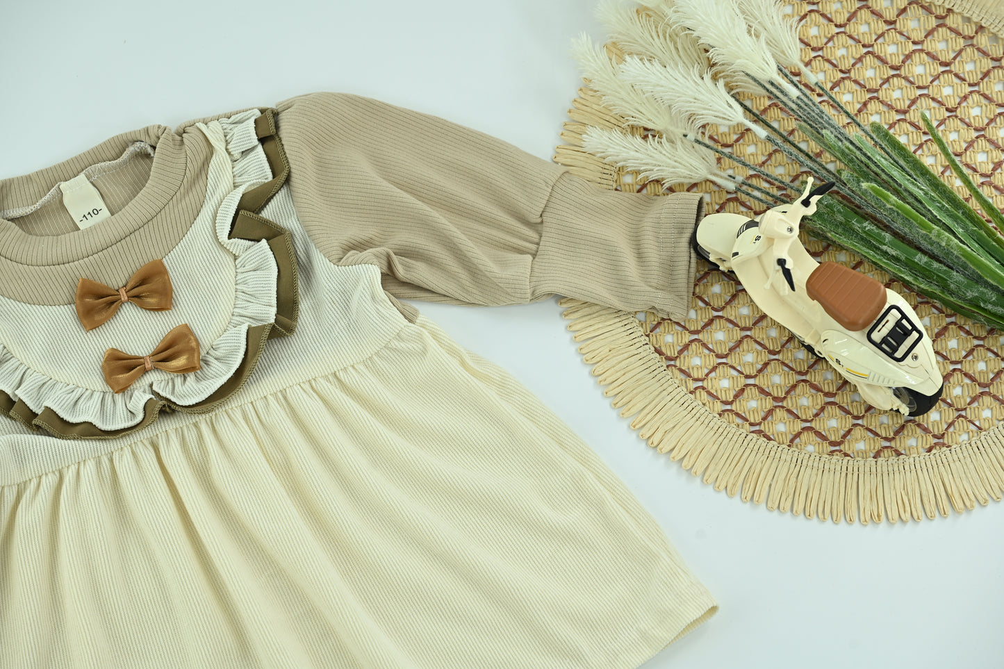 Kids Cream Cotton Embroidered 2-Piece Full Sleeve Dress