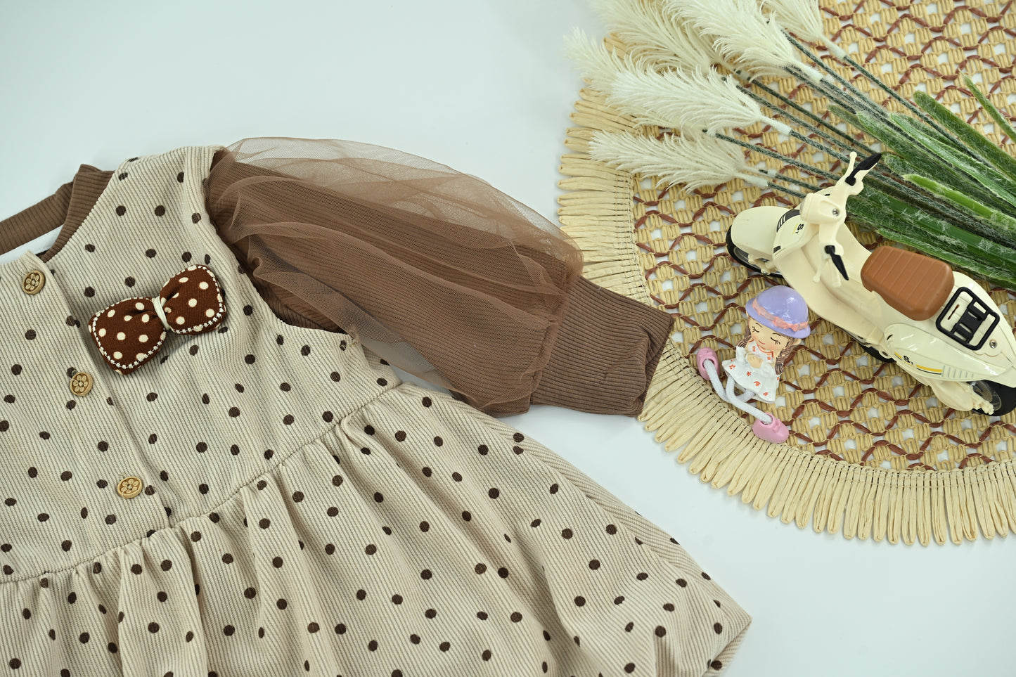 Elegant Girls Cream Bow Ruffle Long Sleeve Dress with bag