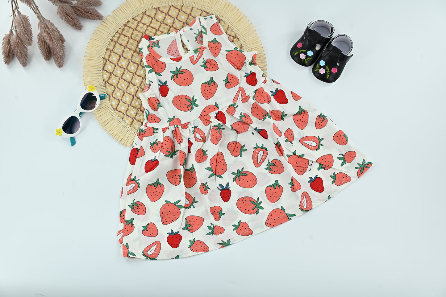 Strawberry Print Girls Cotton Dress – Summer Breeze Style