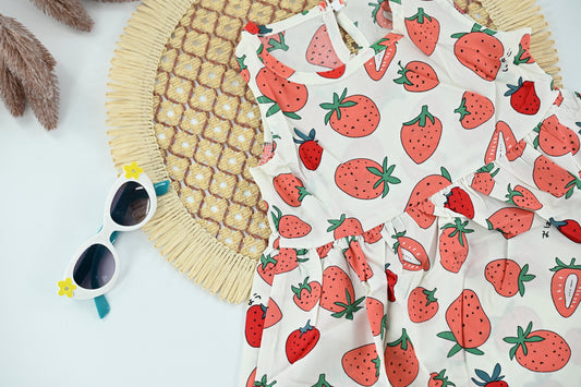 Strawberry Print Girls Cotton Dress – Summer Breeze Style