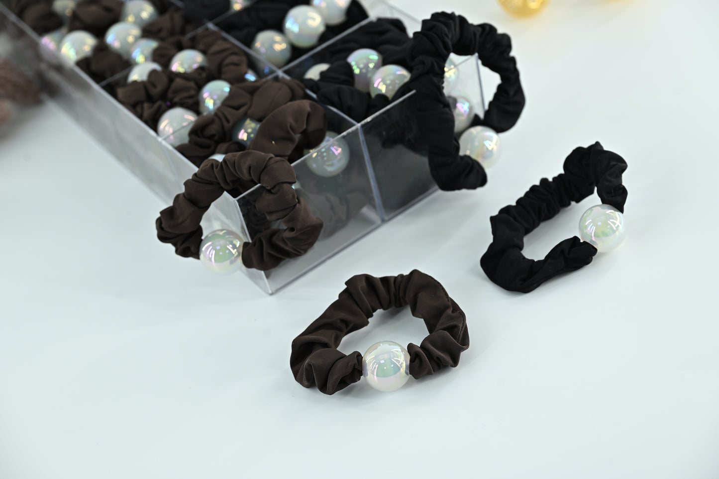 Lustrous Pearl & Ruched Silk-Feel Scrunchie Set (1 piece)