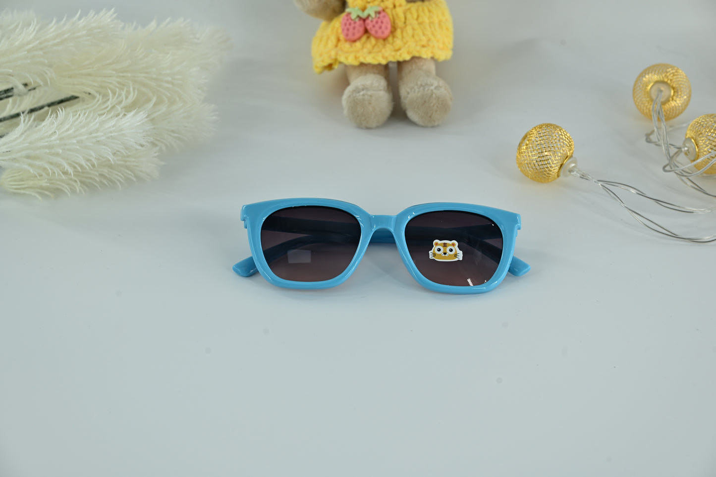 Lightweight Fashion Sunglasses for Kids