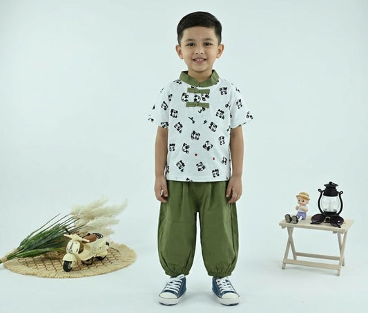 Kid's  Panda Print White T-Shirt with Olive Green Pants – 2-Piece Outfit Set